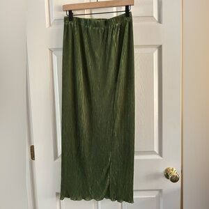 Green pleated skirt